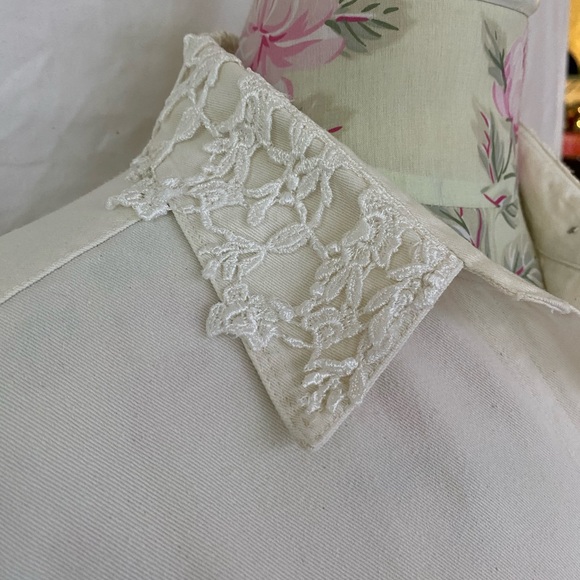 Upper West Side Shirt with Lace Accent - Picture 6 of 10